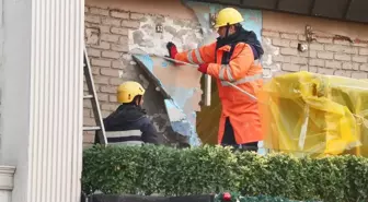 Baylan Pastanesi'nde Kaçak Bölümler Yıkılıyor