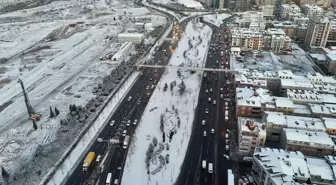 Beyaza bürünen Sultangazi havadan görüntülendi