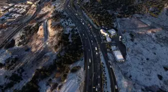 Beylikdüzü ve Büyükçekmece'de havadan kar manzarası