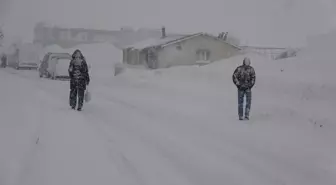 Bitlis'te kardan 51 köy yolu ulaşıma kapandı