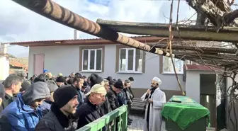 Boğularak öldürülen kadın son yolculuğuna uğurlandı