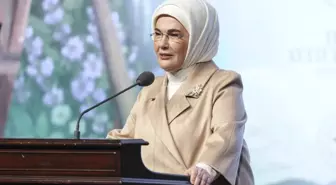 Emine Erdoğan, 'Tıp ve Kültür-Sanat Sempozyumu'nda konuştu