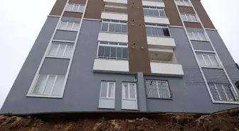 Ev sahibi, duvar çökmesini 'deprem' zannetmiş