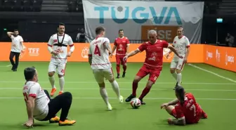 Hacıosmanoğlu gençlere taş çıkardı! Performansı parmak ısırtıyor