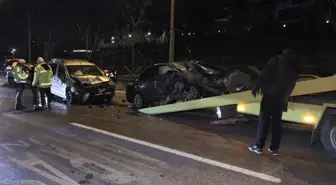 Kadıköy'de Zincirleme Kaza: 1 Yaralı
