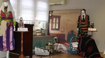 Trabzon'un yöresel kıyafetlerinden oluşan sergi açıldı