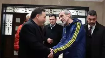 Vali Çiçek'ten ev ziyareti