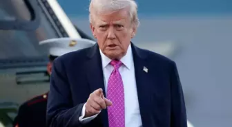 'Yardım yolda' diyen Trump'tan bir İran çıkışı daha: Müttefiklerimiz derhal çekilmeli