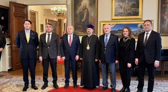 Zafer Partisi Genel Başkanı Özdağ, Türkiye Ermenileri Patrikhanesi'ni ziyaret etti