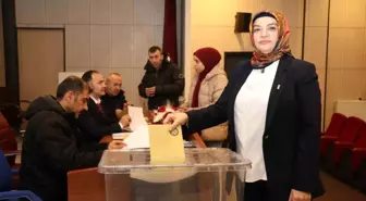 Erzurum'da kadın oda başkanı güven tazeledi