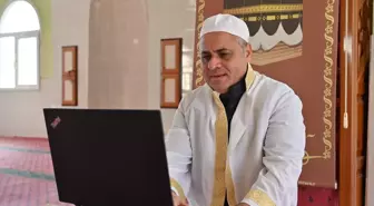 Kadirli İlçe Müftüsü Etik ve din görevlileri, AA'nın 'Yılın Kareleri' oylamasına katıldı