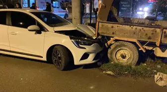 Kaza yapan otomobil savrulup kamyonete çarptı: 2 yaralı