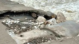 Mesire alanındaki hasarlı köprü tehlike saçıyor