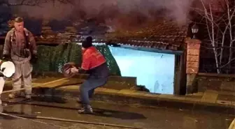 Ümraniye'de korkutan gecekondu yangını