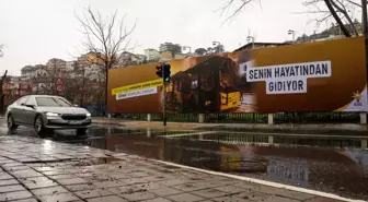 İstanbul'da afiş polemiği! AK Parti'den iddialara net yanıt geldi