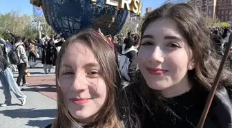 Çin'de Dil Eğitimi Alan Türk Öğrenci Ülkeyi Keşfediyor