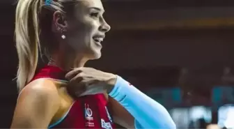 Derya Çayırgan voleybolu neden bıraktı? Derya Çayırgan hangi takımlarda oynadı?