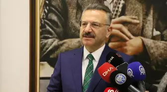 Eskişehir'in İnönü ve Mihalgazi ilçelerindeki hükümet konağı inşaatları sürüyor