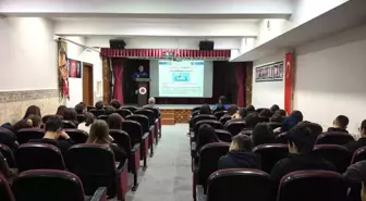 Lise öğrencilerine polisten eğitim