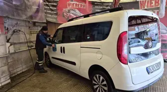 Soğuk havalar oto yıkamacılarda işleri durdurdu