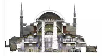 Ayasofya'da kubbe pencere sökümü ve çelik kiriş montajı başladı