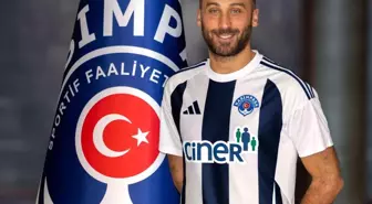 Cenk Tosun'un yeni adresi Kasımpaşa oldu