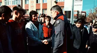 Erzurum'da gençlere rap müzikli mesaj beğeni topladı