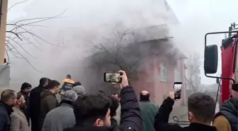 Kaynarca'da ev yangını