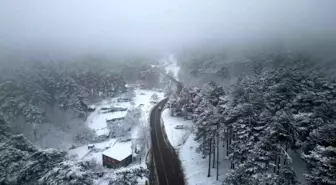 Kazdağları beyaza büründü, manzara nefes kesti
