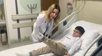 Milyonda 3 görülen hastalık nedeniyle yürüyemeyen Emir Asaf yeniden koşmaya başladı