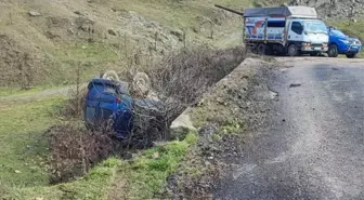 Pazaryeri'nde şarampole devrilen panelvanın sürücüsü yaralandı