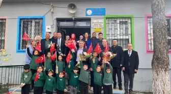 Tire'de 15 bin öğrenci karne sevinci yaşadı