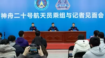 Albüm: Çin'in Shenzhou-20 Astronotları Basınla Buluşarak Uzaydaki Deneyimlerini Anlattı