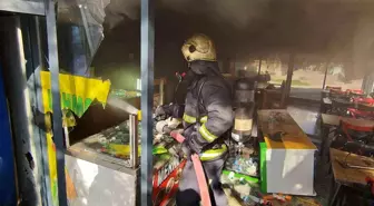 Antalya'da işyerini kendini kilitleyip yangın çıkaran pideci, camları kırıp içeriye giren itfaiye ekiplerince baygın bulundu