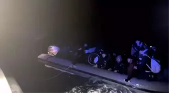 Didim açıklarında 25 düzensiz göçmen kurtarıldı