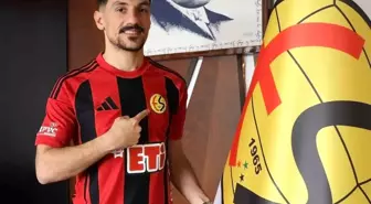 Eskişehirspor sol bekine kavuştu: Recep Pekgöz imzayı attı