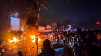 İran'daki protestolarda ölü sayısı 3 bin 90'a yükseldi