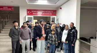 Manisa'da Düzensiz Göçmen Operasyonu: 34 Kişi Yakalandı