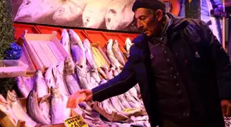 Soğuk havalar, balık tezgahlarını da vurdu