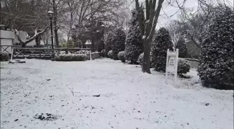 Çamlıca Tepesi kar yağışı sonrası beyaza büründü