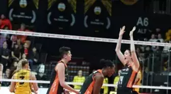 Eczacıbaşı Dynavit, derbide VakıfBank'ı 3-1'le geçti