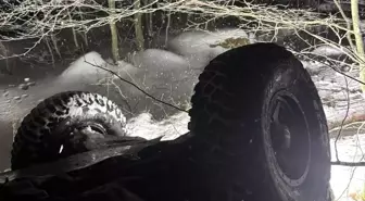 Kar yağışı kazaya neden oldu, İnegöl'de cip uçuruma yuvarlandı: 5 yaralı