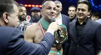 Demir Yumruk Şükrü Altay'dan Üç Kemer Birden