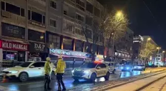 Otomobil yayaya çarptı: 1 ağır yaralı