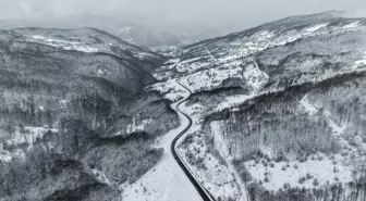 Sinop'ta 1600 rakımlı Çangal Dağı'ndaki kar manzarası dronla görüntülendi