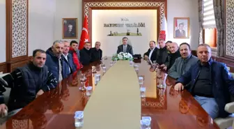 Vali Eldivan muhtarlarla bir araya geldi