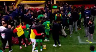 Afrika Kupası finalinde olay! 90+8'de verilen penaltı sonrası önce sahadan çekildiler, ardından geri döndüler