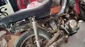Akşehir'de çaldıkları motosikleti parçalarken yakalanan 2 kişi tutuklandı