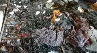 Araban'da kırsal mahalledeki ev yangınında eşyalar küle döndü