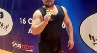 Denizlili halterci Hakan Dağ Türkiye şampiyonu